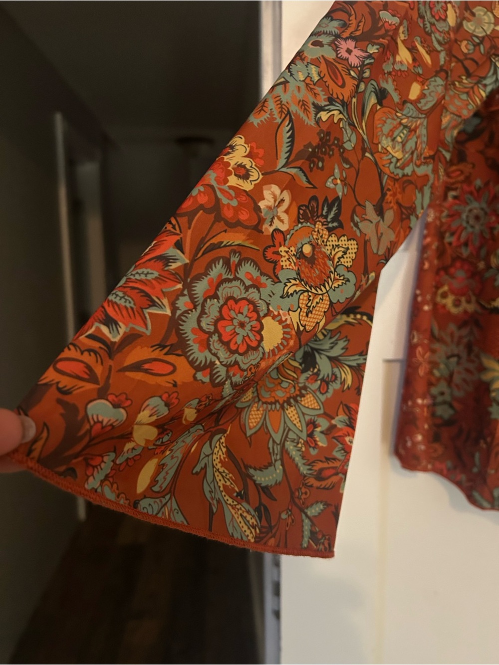 SHEIN Rust Floral Ruffle Blouse - Picture 5 of 9